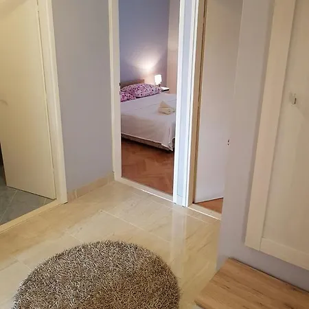 Lägenhet Vice Mali *